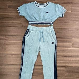Size Small Powder Blue/Navy Champion Two Piece